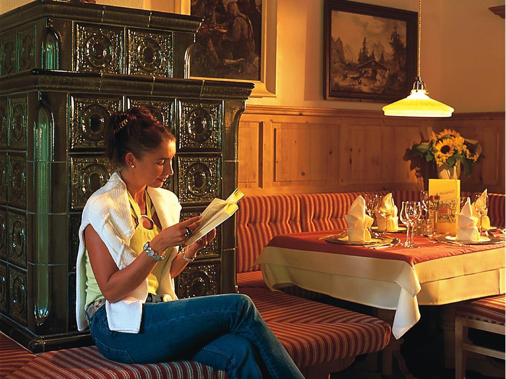 Alpenhotel Tirolerhof Neustift im Stubaital Exterior photo