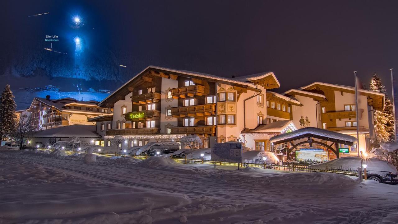 Alpenhotel Tirolerhof Neustift im Stubaital Exterior photo